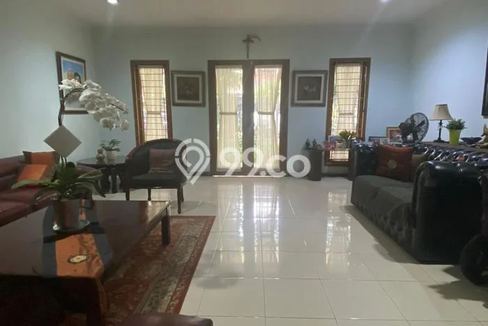 Rumah Mewah LB 244m2 Siap Huni Desain Elegan di Pakubuwono, Jakarta Selatan Rumah Mewah LB 244m2 Siap Huni Desain Elegan di Pakubuwono, Jakarta Selatan
