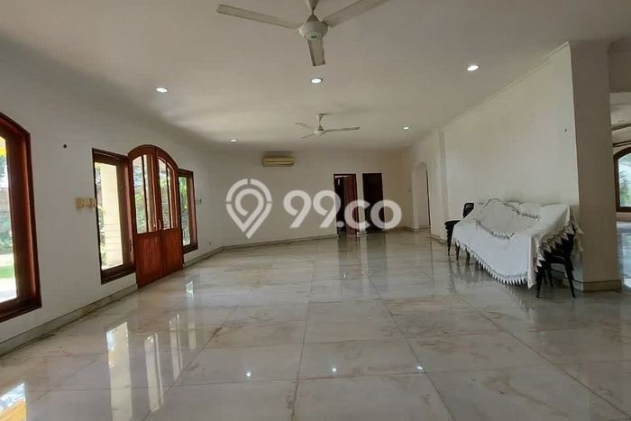 Jual Rumah Mewah Megah Dengan View Eksklusif di Pondok Indah, Jakarta Selatan Jual Rumah Mewah Megah Dengan View Eksklusif di Pondok Indah, Jakarta Selatan