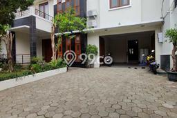 Sewa Rumah Nyaman di Kemang LT 600m2 / LB 500m2 Kondisi Bagus Sewa Rumah Nyaman di Kemang LT 600m2 / LB 500m2 Kondisi Bagus