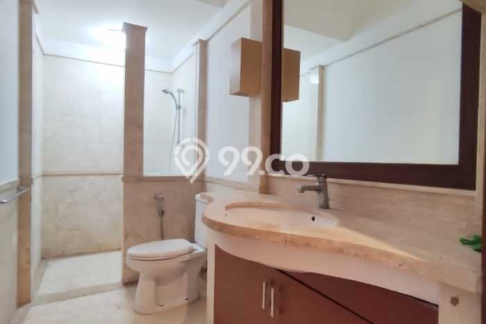 Hunian Ideal dengan LT 540m2 & LB 450m2 Dikontrakkan di Kemang Hunian Ideal dengan LT 540m2 & LB 450m2 Dikontrakkan di Kemang