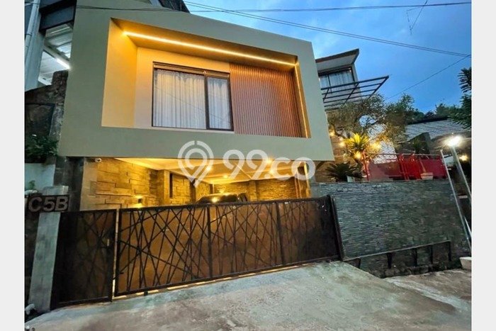 Rumah Modern 5 KT di Dago Bandung Full Furnished Rumah Modern 5 KT di Dago Bandung Full Furnished