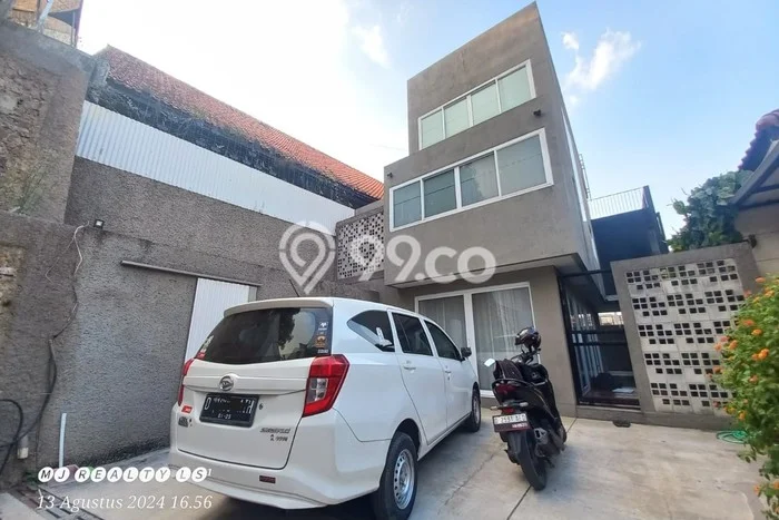Rumah Minimalis 3 KT di Cigadung Bandung Full Furnished Rumah Minimalis 3 KT di Cigadung Bandung Full Furnished