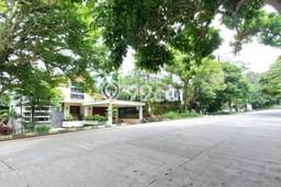 Rumah Elit Modern Siap Huni di Bandung Kota Bandung Rumah Elit Modern Siap Huni di Bandung Kota Bandung