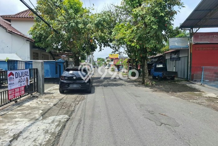 Dijual Rumah Premium dengan Fasilitas Sekitar Komplit di Depok, Sleman Dijual Rumah Premium dengan Fasilitas Sekitar Komplit di Depok, Sleman