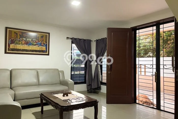 Rumah Elit LB 230m2 Siap Pakai Desain Elegan di Taman Kencana, Jakarta Barat Rumah Elit LB 230m2 Siap Pakai Desain Elegan di Taman Kencana, Jakarta Barat