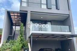 Ready to Use! Premium House LT 180m2 Desain Modern di Kota Baru Parahyangan Ready to Use! Premium House LT 180m2 Desain Modern di Kota Baru Parahyangan