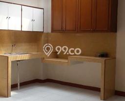 Rumah Luas Asri 4 KT Siap Pakai di Green Ville Jakarta Barat Rumah Luas Asri 4 KT Siap Pakai di Green Ville Jakarta Barat