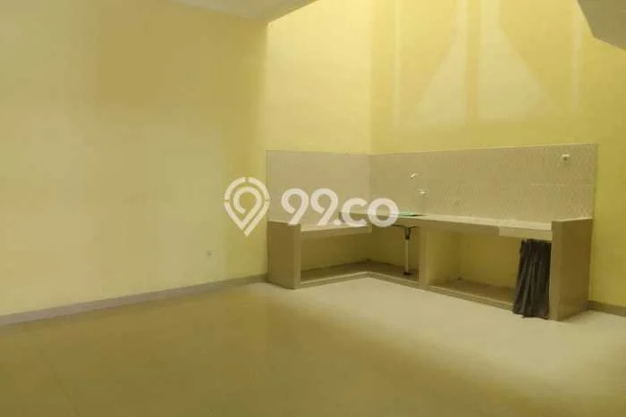 Disewakan Rumah Murah di Tanjung Duren Jakarta Barat dengan 4 Kamar Tidur Disewakan Rumah Murah di Tanjung Duren Jakarta Barat dengan 4 Kamar Tidur