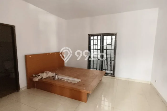 Rumah Sewa Jakarta Barat LT 352m2 LB 500m2 Area Tanjung Duren Rumah Sewa Jakarta Barat LT 352m2 LB 500m2 Area Tanjung Duren