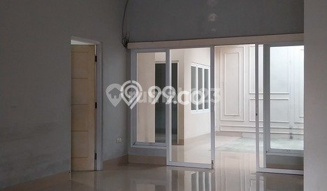 Jarang Ada! Rumah Sewa 4 Kamar Bagus Siap Huni Kemanggisan Jarang Ada! Rumah Sewa 4 Kamar Bagus Siap Huni Kemanggisan