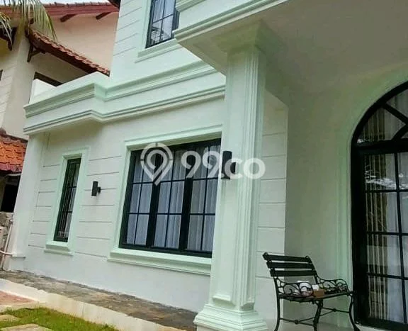 HUNIAN EKSKLUSIF! Rumah area , 4 KT, Design Minimalis, LT 300m2m² Bangunan 250m2m² HUNIAN EKSKLUSIF! Rumah area , 4 KT, Design Minimalis, LT 300m2m² Bangunan 250m2m²