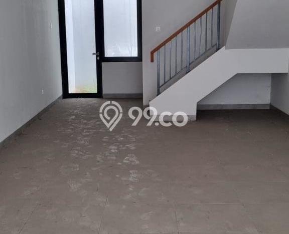 Ruko Dijual di Jakarta Timur LT 74m2 & LB 161m2 Lokasi Terbaik! Ruko Dijual di Jakarta Timur LT 74m2 & LB 161m2 Lokasi Terbaik!
