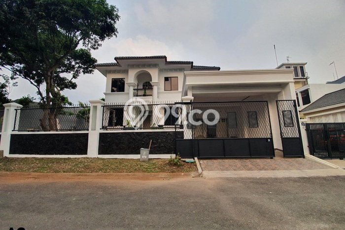 For Sale! Luxury House LT 504m2 Desain Elegan di Citra Grand For Sale! Luxury House LT 504m2 Desain Elegan di Citra Grand