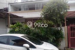 Rumah Mewah LB 200m2 Siap Pakai Desain Elegan di Tanjung Duren, Jakarta Barat Rumah Mewah LB 200m2 Siap Pakai Desain Elegan di Tanjung Duren, Jakarta Barat