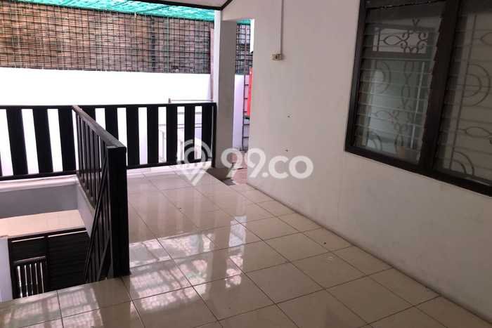 Disewakan! Rumah 3 Kamar Tidur &
2 Kamar Mandi di Taman Ratu, Jakarta Barat Disewakan! Rumah 3 Kamar Tidur &
2 Kamar Mandi di Taman Ratu, Jakarta Barat