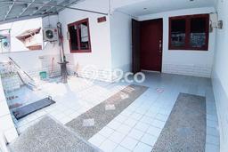 Sewa Rumah Murah di Taman Ratu Jakarta Barat dengan 2 Kamar Tidur Sewa Rumah Murah di Taman Ratu Jakarta Barat dengan 2 Kamar Tidur