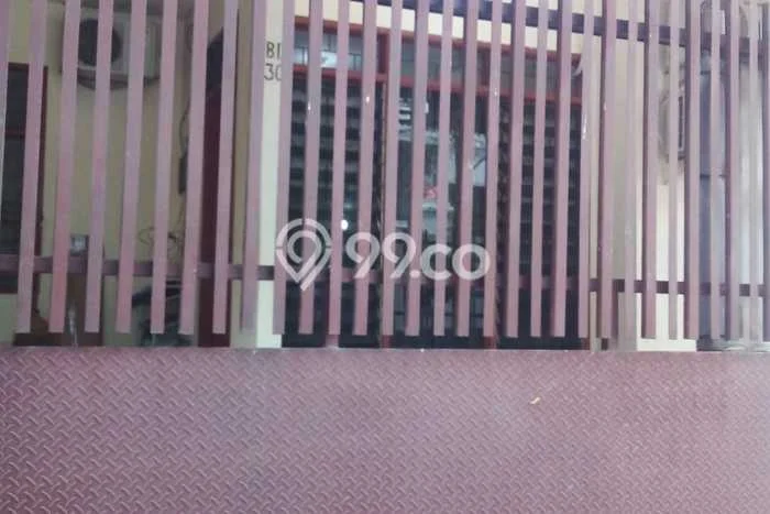 Disewakan! Rumah 3 Kamar Tidur &
2 Kamar Mandi di Green Ville, Jakarta Barat Disewakan! Rumah 3 Kamar Tidur &
2 Kamar Mandi di Green Ville, Jakarta Barat