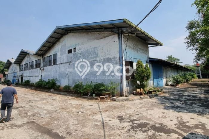 LOKASI PREMIUM! Pabrik Kawasan , Luas 3500m2m², Jalan Utama, Kawasan Komersial LOKASI PREMIUM! Pabrik Kawasan , Luas 3500m2m², Jalan Utama, Kawasan Komersial