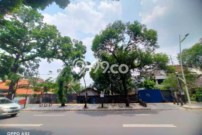 Tanah Dijual Lokasi Kebayoran Baru, Jakarta Selatan dengan Luas Tanah 4000m2 dan Status - Tanah Dijual Lokasi Kebayoran Baru, Jakarta Selatan dengan Luas Tanah 4000m2 dan Status -