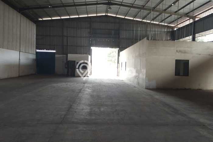 Disewakan Gudang di Kawasan Ramai Bekasi Luas 2016m2 Disewakan Gudang di Kawasan Ramai Bekasi Luas 2016m2
