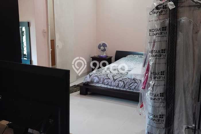 Rumah Elit Modern Tanpa Renovasi di Taman Palem Jakarta Barat Rumah Elit Modern Tanpa Renovasi di Taman Palem Jakarta Barat