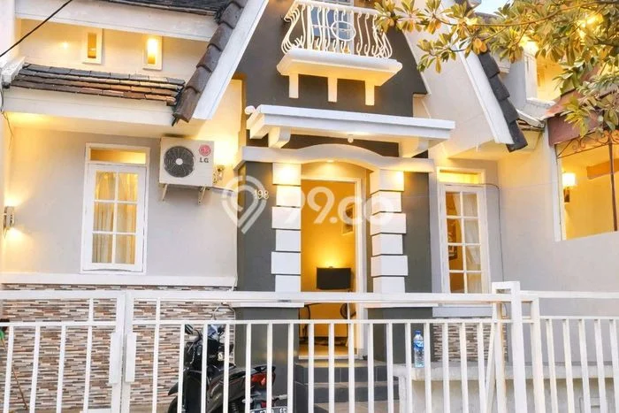 Rumah Sewa Bogor LT 90m2 LB 85m2 Kawasan Sentul City Rumah Sewa Bogor LT 90m2 LB 85m2 Kawasan Sentul City