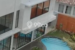 Rumah Elit Modern Tanpa Renovasi di Sentul City Bogor Rumah Elit Modern Tanpa Renovasi di Sentul City Bogor