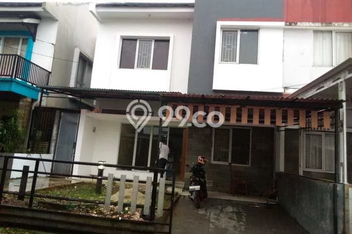 Rumah Luas Asri 3 KT Siap Huni di Sentul City Bogor Rumah Luas Asri 3 KT Siap Huni di Sentul City Bogor