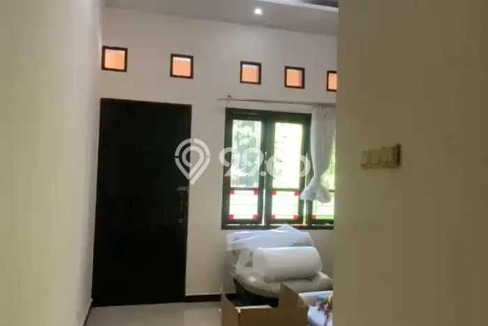 BEST CHOICE! Rumah kawasan , 2 KM, Akses Sekolah, Luas 160m2m² Bangunan 120m2m² BEST CHOICE! Rumah kawasan , 2 KM, Akses Sekolah, Luas 160m2m² Bangunan 120m2m²