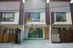 Rumah Modern 4 KT LT 90m2 di Villa Meruya Rumah Modern 4 KT LT 90m2 di Villa Meruya