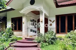 Hunian Elit LB 230m2 Siap Pakai Desain Elegan di Ampera, Jakarta Selatan Hunian Elit LB 230m2 Siap Pakai Desain Elegan di Ampera, Jakarta Selatan