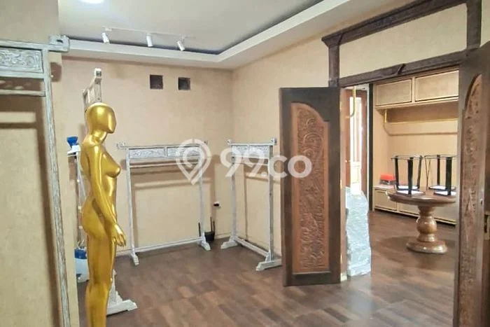 Disewakan Rumah Murah di Sektor 1 - Bintaro Jakarta Selatan Punya 1 KT Disewakan Rumah Murah di Sektor 1 - Bintaro Jakarta Selatan Punya 1 KT