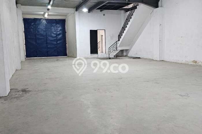Unit Gudang Disewa Lokasi Penjaringan, Jakarta Utara Spesifikasi Luas Bangunan 150m2 Unit Gudang Disewa Lokasi Penjaringan, Jakarta Utara Spesifikasi Luas Bangunan 150m2