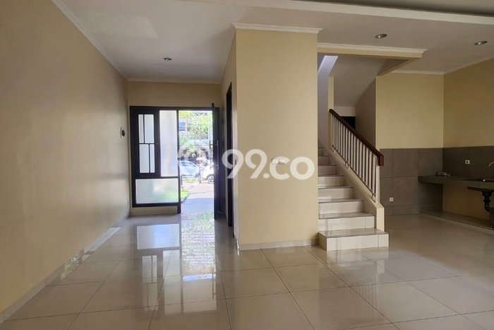Rumah sewa siap pakai 4 KT di Alam Sutera, Tangerang Rumah sewa siap pakai 4 KT di Alam Sutera, Tangerang