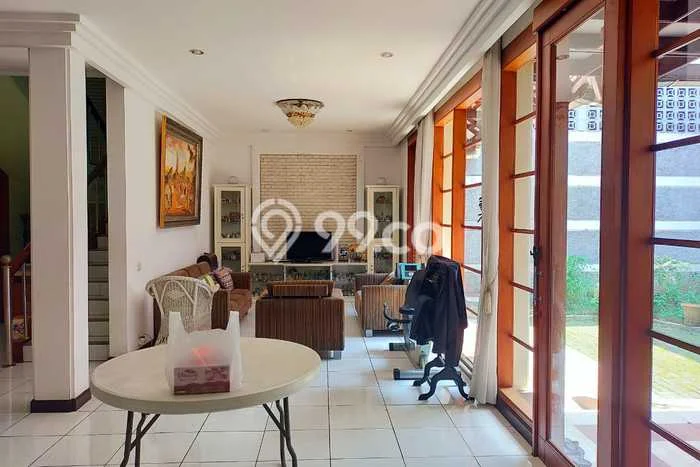 Hunian Elit LB 473m2 Siap Pakai Desain Elegan di Pasteur, Bandung Hunian Elit LB 473m2 Siap Pakai Desain Elegan di Pasteur, Bandung