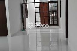 Lokasi strategis! Rumah siap pakai dikontrakkan di Batununggal LB 150m2 Lokasi strategis! Rumah siap pakai dikontrakkan di Batununggal LB 150m2