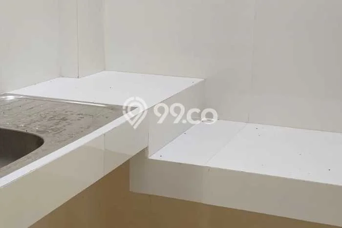 Sewa Rumah Nyaman di Tanjung Duren LT 42m2 / LB 105m2 Siap Huni Sewa Rumah Nyaman di Tanjung Duren LT 42m2 / LB 105m2 Siap Huni