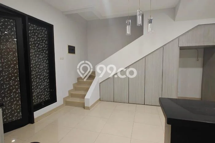 For Sale! Premium House LT 102m2 Desain Modern di Daan Mogot For Sale! Premium House LT 102m2 Desain Modern di Daan Mogot