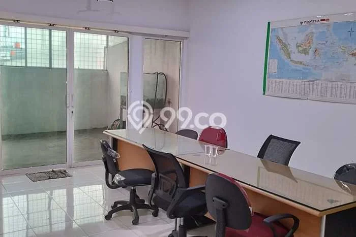 Disewakan Ruko di Pusat Kota Jakarta Barat Ramai Strategis Disewakan Ruko di Pusat Kota Jakarta Barat Ramai Strategis