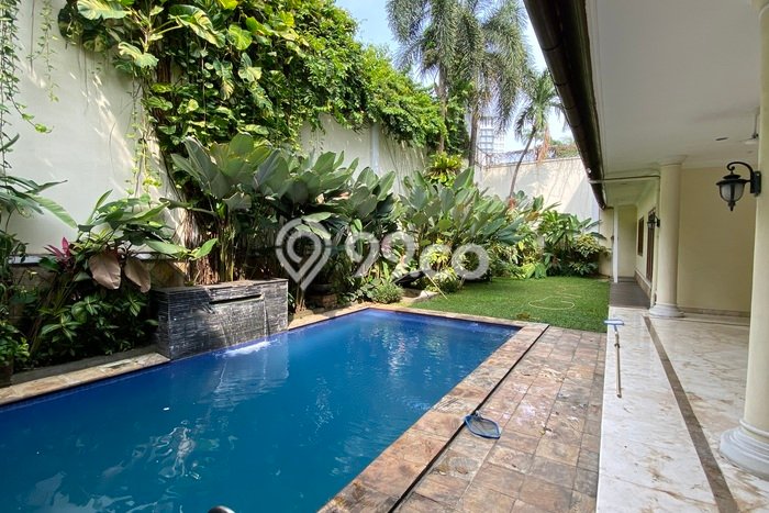 Disewakan Rumah Konsep Modern di Kebayoran Baru Jakarta Selatan dengan 5 KT Disewakan Rumah Konsep Modern di Kebayoran Baru Jakarta Selatan dengan 5 KT
