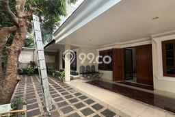 PRIME LOCATION! Rumah di , 4 KM, Area Strategis, LT 400m2m² LB 350m2m² PRIME LOCATION! Rumah di , 4 KM, Area Strategis, LT 400m2m² LB 350m2m²