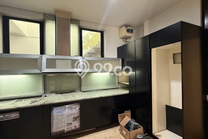 PRIME AREA! Rumah kawasan Senopati, 4 KM, Area Premium, Luas 400m² Bangunan 450m² PRIME AREA! Rumah kawasan Senopati, 4 KM, Area Premium, Luas 400m² Bangunan 450m²