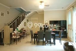 For Sale! Luxury House LT 216m2 Desain Elegan di Pejaten For Sale! Luxury House LT 216m2 Desain Elegan di Pejaten
