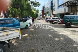 Unit Ruko Disewakan di Lebak Bulus di Area Ramai & Strategis Unit Ruko Disewakan di Lebak Bulus di Area Ramai & Strategis
