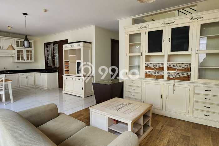 Rumah Luxury Modern Siap Huni di BSD City Tangerang Rumah Luxury Modern Siap Huni di BSD City Tangerang