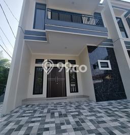 Dijual Rumah Minimalis Bagus Punya 4 KT di Serpong Utara Tangerang Selatan SHM Dijual Rumah Minimalis Bagus Punya 4 KT di Serpong Utara Tangerang Selatan SHM