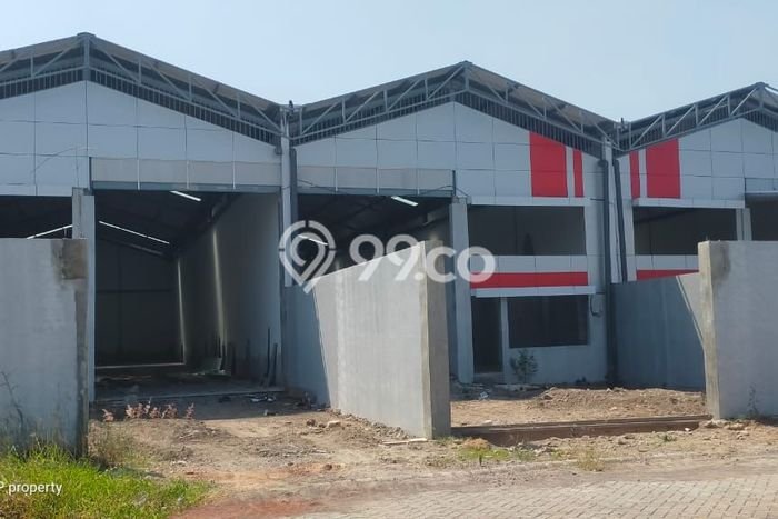 Gudang Komersial Dijual di Buduran Sidoarjo LT 240m2 & LB 240m2 Gudang Komersial Dijual di Buduran Sidoarjo LT 240m2 & LB 240m2