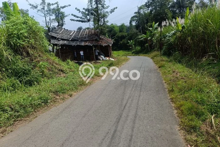 Tanah Dijual Lokasi Tajinan, Malang Luas 1419m2 Legalitas Aman Tanah Dijual Lokasi Tajinan, Malang Luas 1419m2 Legalitas Aman