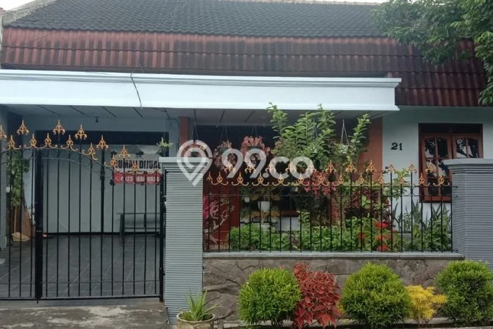 Dijual Rumah Premium dengan Fasilitas Sekitar Komplit di Lowokwaru, Malang Dijual Rumah Premium dengan Fasilitas Sekitar Komplit di Lowokwaru, Malang