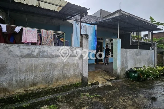 Unit Kost Dijual di Junrejo dengan 3 Kamar Tidur & Luas Bangunan 75m2 Unit Kost Dijual di Junrejo dengan 3 Kamar Tidur & Luas Bangunan 75m2